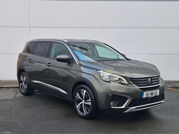 Peugeot 5008 MPV, Diesel, 2019, Grey