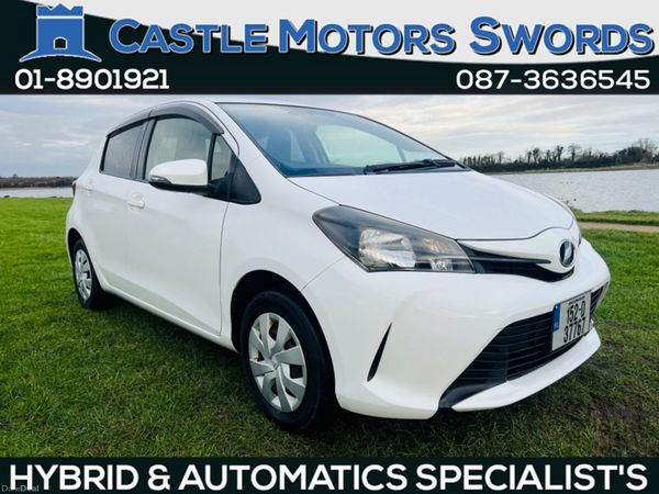 Toyota Yaris Hatchback, Petrol, 2015, White