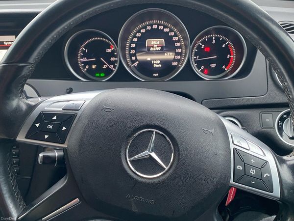 Mercedes-Benz C-Class Saloon, Diesel, 2013, Black