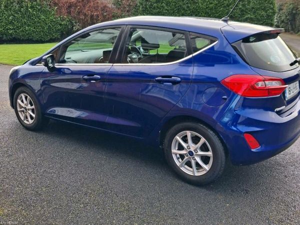 Ford Fiesta Hatchback, Diesel, 2018, Blue