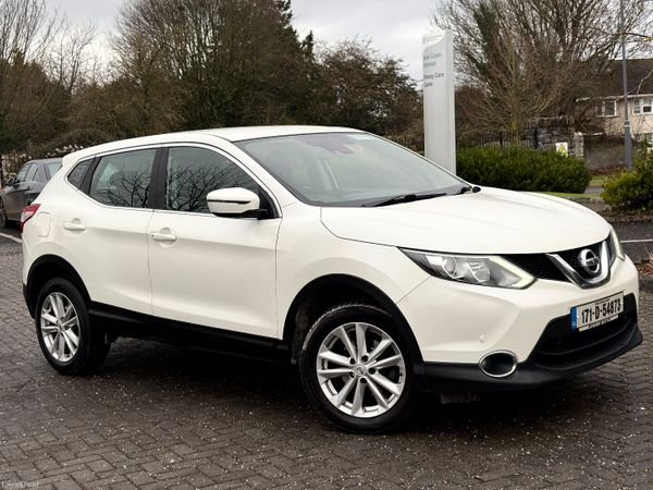 Nissan Qashqai SUV, Diesel, 2017, White
