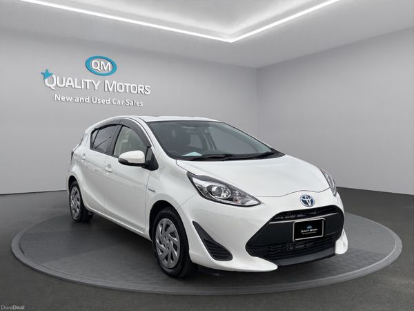 Toyota Aqua Hatchback, Petrol Hybrid, 2019, White