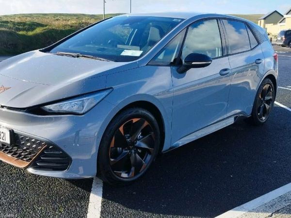 Cupra Born Estate, Electric, 2023, Grey