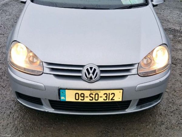 Volkswagen Golf Hatchback, Diesel, 2009, Silver