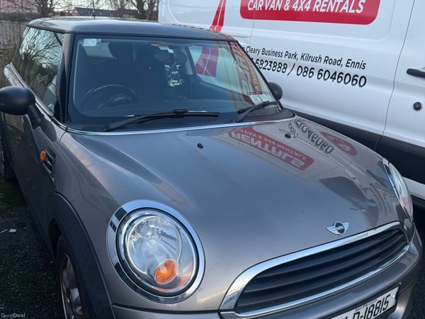 Mini One Hatchback, Diesel, 2013, Silver
