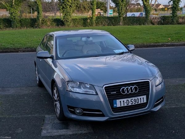 Audi A3 Hatchback, Diesel, 2011, Blue