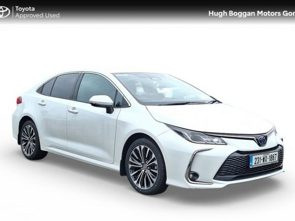 Toyota Corolla Saloon, Petrol Hybrid, 2023, White