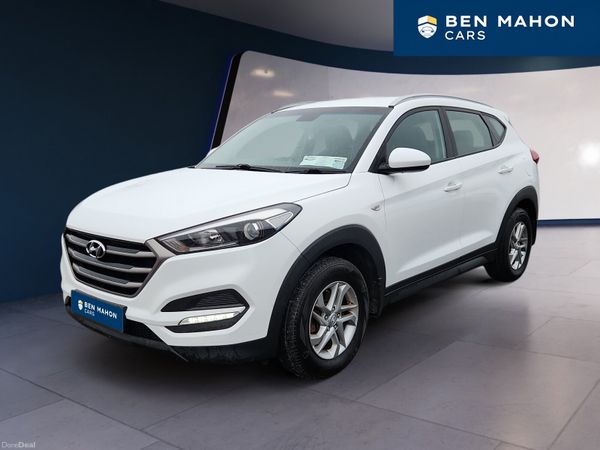 Hyundai Tucson SUV, Diesel, 2016, White
