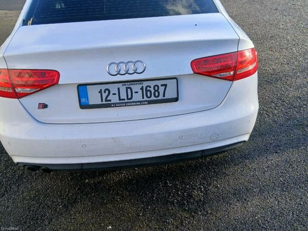 Audi A4 Saloon, Diesel, 2012, White