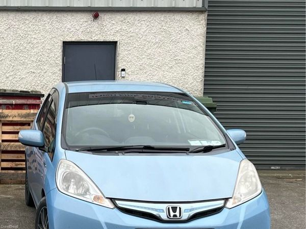 Honda Fit Hatchback, Petrol Hybrid, 2013, Blue
