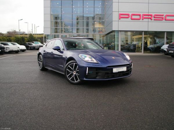 Porsche Panamera Saloon, Petrol Plug-in Hybrid, 2026, Blue