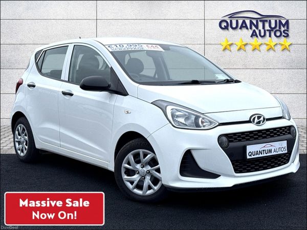 Hyundai i10 Hatchback, Petrol, 2018, White