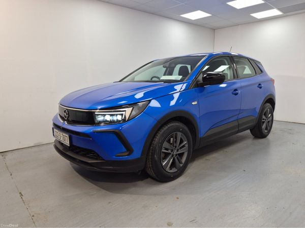 Opel Grandland MPV, Diesel, 2022, Blue