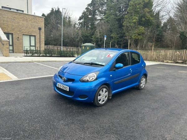 Toyota Aygo Hatchback, Petrol, 2010, Blue