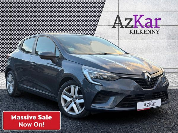 Renault Clio Hatchback, Petrol, 2022, Grey