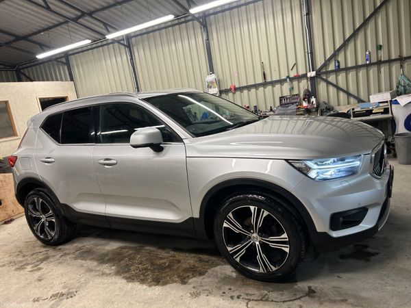 Volvo XC40 SUV, Diesel, 2018, Silver
