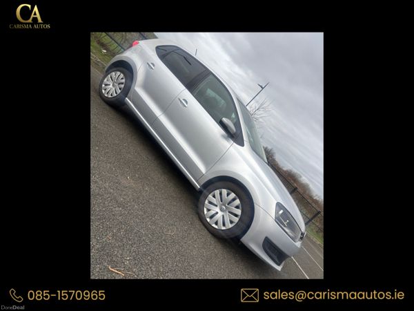 Volkswagen Polo Hatchback, Petrol, 2011, Silver