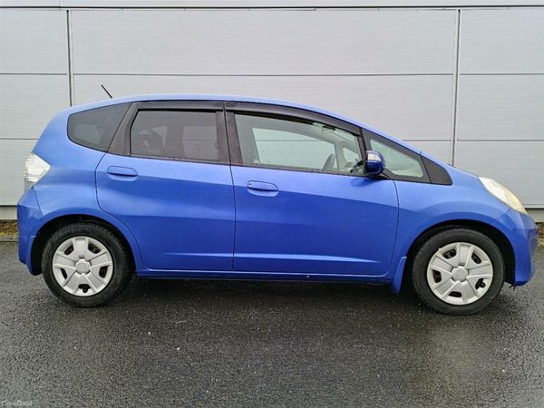 Honda Fit Hatchback, Petrol Hybrid, 2011, Blue