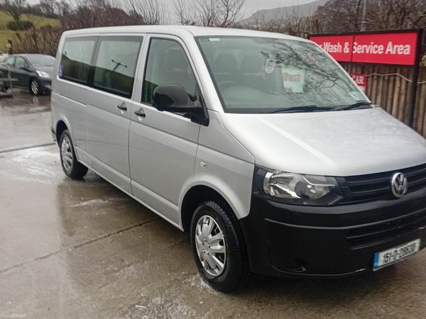 Volkswagen Shuttle MPV, Diesel, 2015, Silver