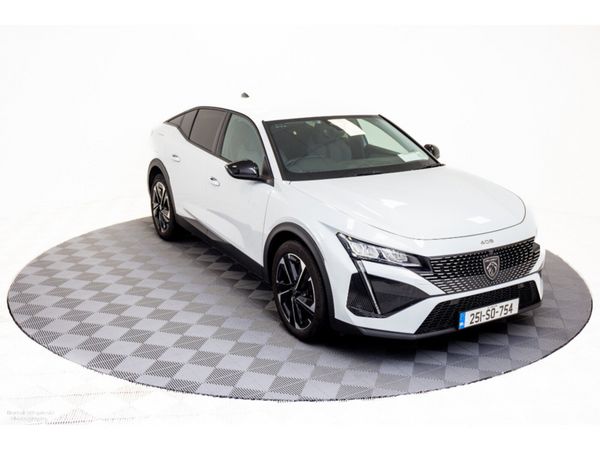 Peugeot 408 Hatchback, Petrol, 2025, White