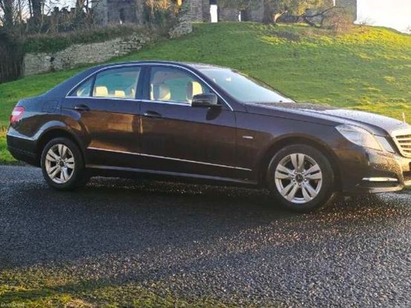 Mercedes-Benz E-Class Saloon, Diesel, 2010, Brown