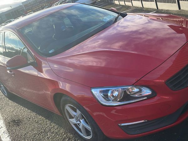 Volvo S60 Saloon, Diesel, 2017, Red