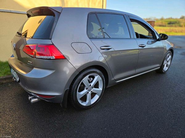 Volkswagen Golf Hatchback, Diesel, 2015, Grey