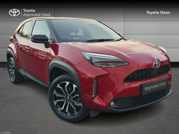 Toyota Yaris Cross Hatchback, Petrol Hybrid, 2023, Red