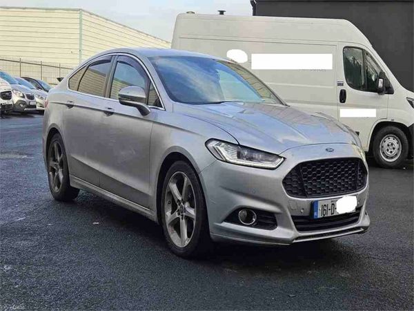 Ford Mondeo Hatchback, Diesel, 2016, Silver