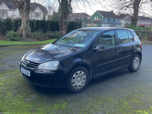 Volkswagen Golf Hatchback, Petrol, 2004, Black