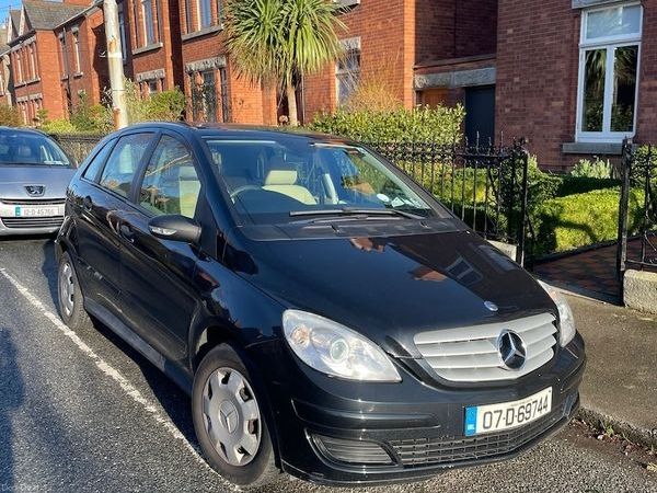 Mercedes-Benz B-Class MPV, Petrol, 2007, Black