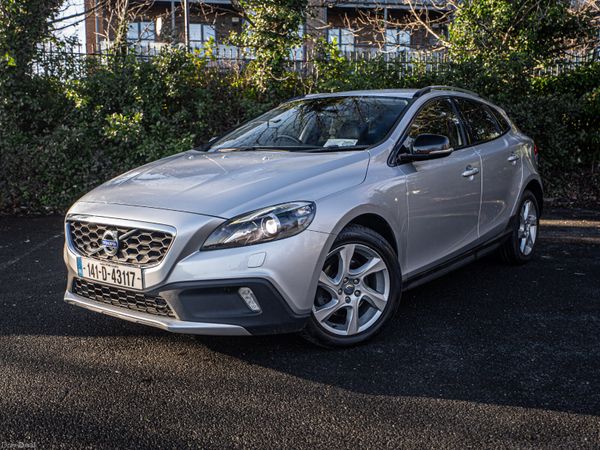 Volvo V40 Hatchback, Diesel, 2014, Silver