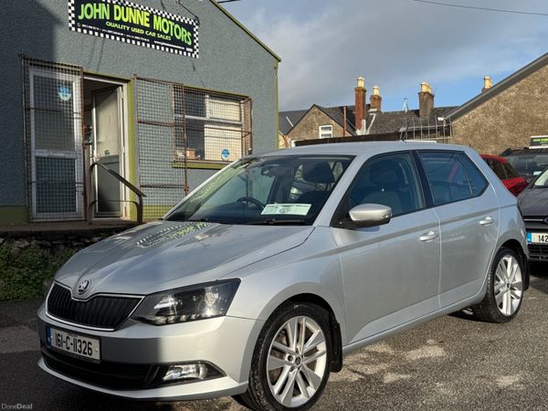 Skoda Fabia Hatchback, Petrol, 2016, Silver