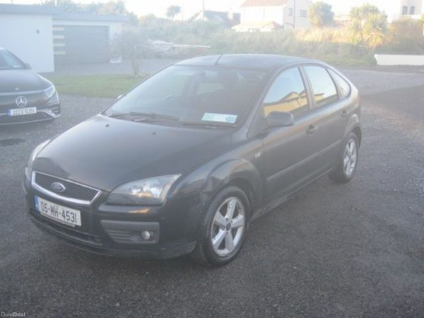 Ford Focus Hatchback, Petrol, 2005, Black