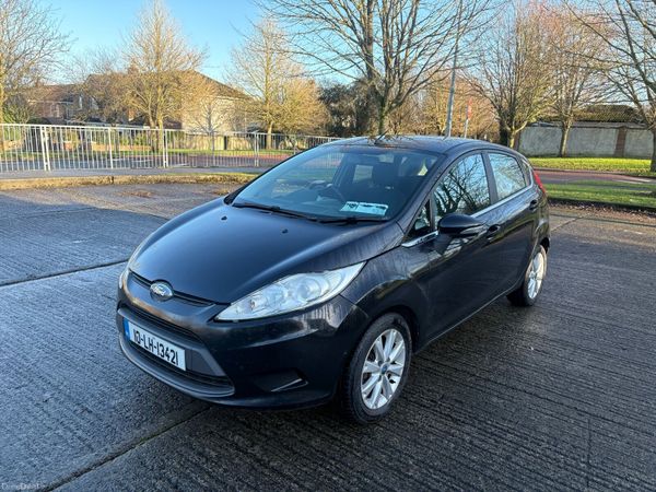 Ford Fiesta Hatchback, Petrol, 2010, Black