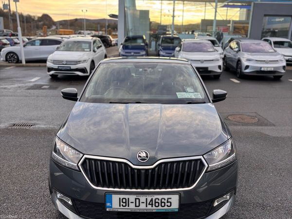 Skoda Fabia Hatchback, Petrol, 2019, Grey