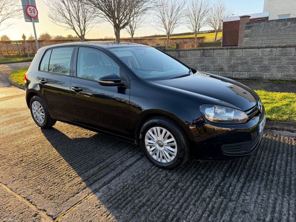Volkswagen Golf Hatchback, Petrol, 2010, Black