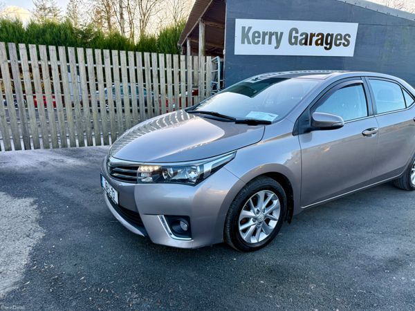 Toyota Corolla Saloon, Diesel, 2016, Bronze