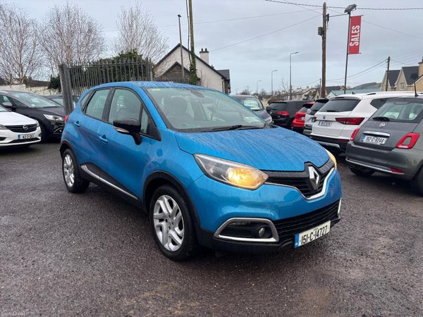 Renault Captur Hatchback, Petrol, 2015, Blue