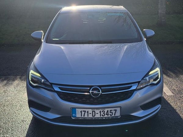 Opel Astra Hatchback, Diesel, 2017, Grey