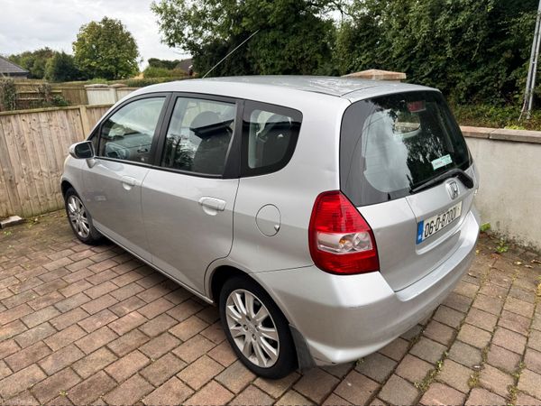 Honda Jazz Hatchback, Petrol, 2006, Silver