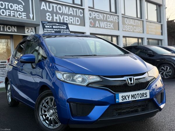 Honda Fit Hatchback, Petrol Hybrid, 2016, Blue