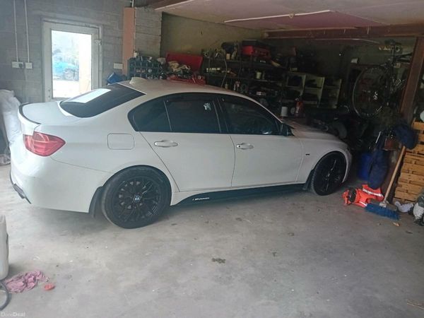 BMW 3-Series Saloon, Diesel, 2015, White