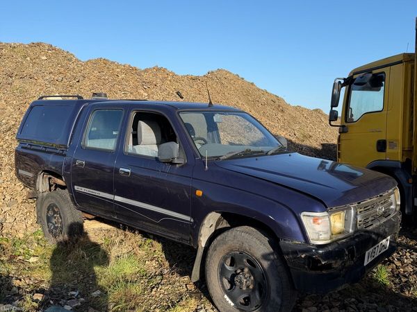 Toyota Hilux Pick Up, Diesel, 1999, Blue
