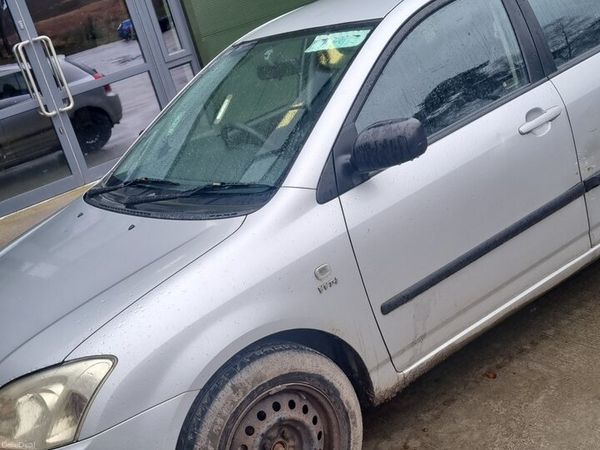 Toyota Corolla Hatchback, Petrol, 2003, Silver