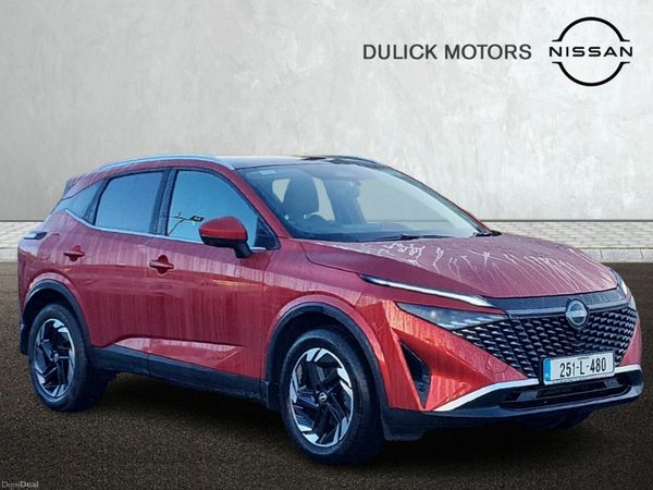 Nissan Qashqai MPV, Petrol Hybrid, 2025, Red