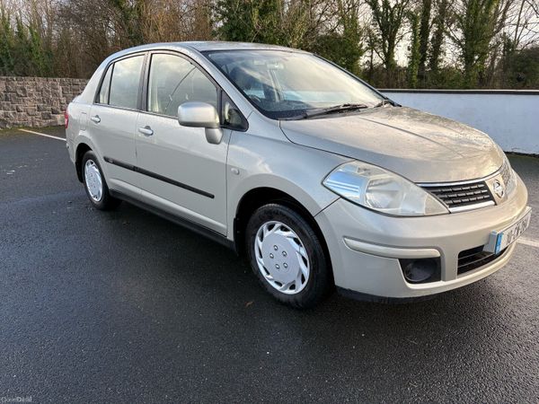 Nissan Tiida Saloon, Diesel, 2010, Silver