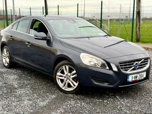 Volvo S60 Saloon, Diesel, 2011, Grey