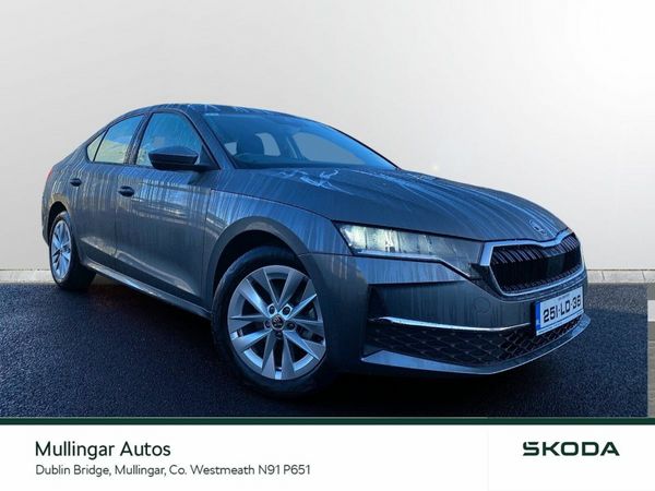 Skoda Octavia Saloon, Diesel, 2025, Grey