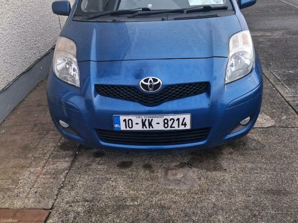 Toyota Yaris Hatchback, Petrol, 2010, Blue
